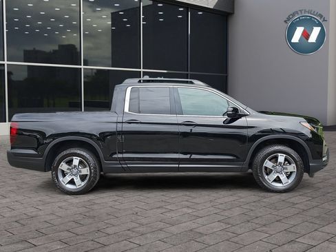 Used 2025 Honda Ridgeline RTL image 6