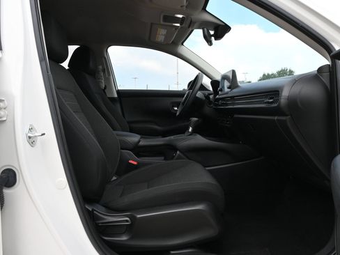 Used 2023 Honda HR-V LX image 22