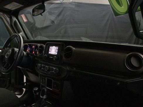 Used 2020 Jeep Wrangler Unlimited Sport image 15