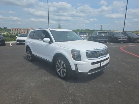 Used 2021 Kia Telluride S AWD/4WD image 3