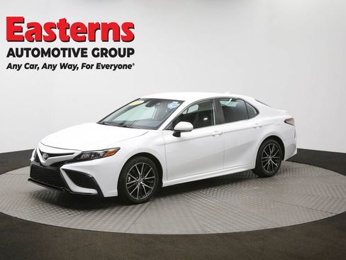 Used 2024 Toyota Camry SE FWD image 55