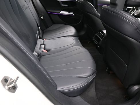 Used 2025 Mercedes-Benz E 350 Sedan image 42