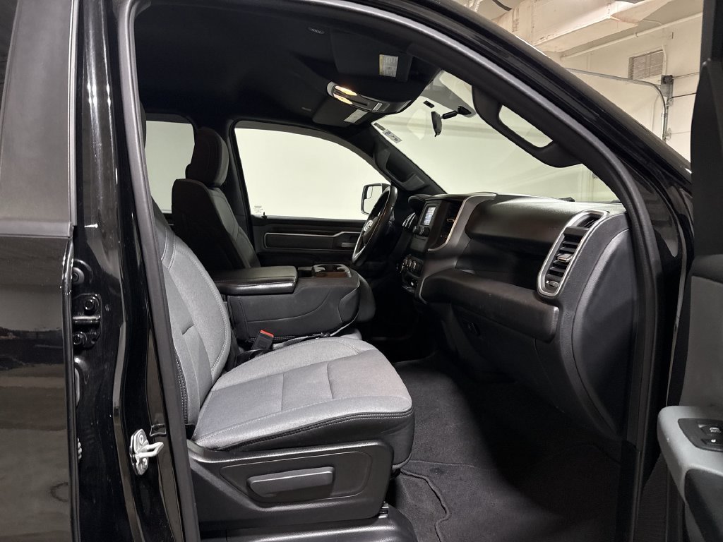 Used 2022 RAM 1500 Big Horn AWD/4WD image 21
