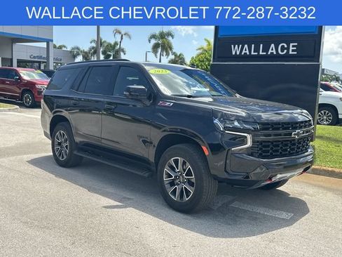 Used 2023 Chevrolet Tahoe Z71 w/ Luxury Package AWD/4WD image 4