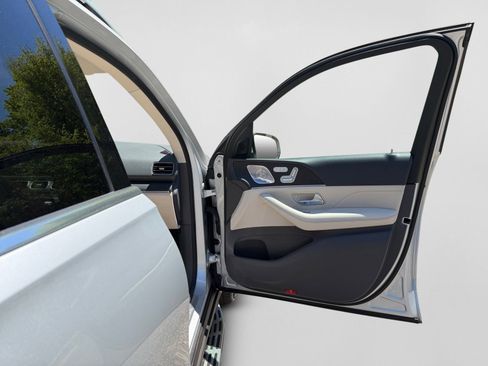 Used 2020 Mercedes-Benz GLE 350 4MATIC image 24