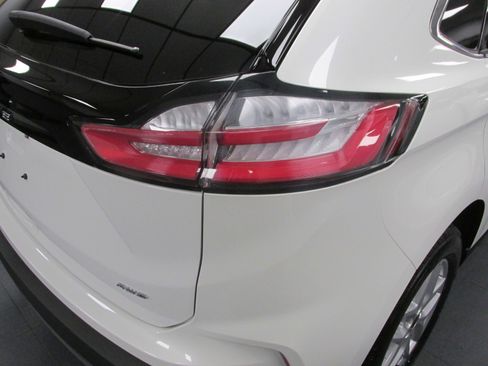 New 2024 Ford Edge SEL w/ Convenience Package image 10