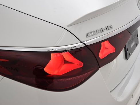 New 2026 Mercedes-Benz E 53 AMG e 4MATIC Sedan image 13