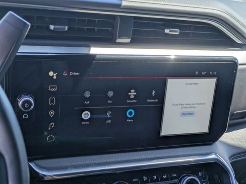 Used 2024 GMC Sierra 2500 Denali w/ Denali Reserve Package AWD/4WD image 23