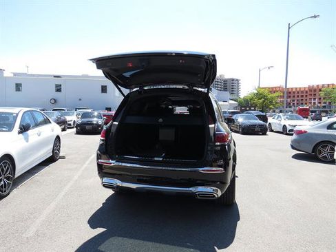 Certified 2022 Mercedes-Benz Maybach GLS 600 4MATIC image 35