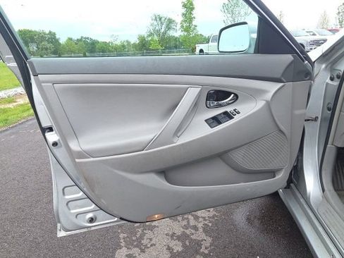 Used 2007 Toyota Camry Hybrid FWD image 19