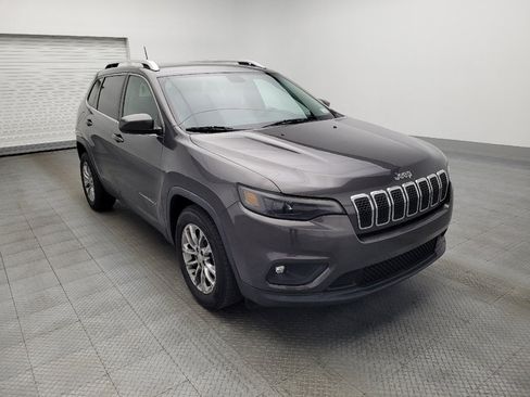 Used 2019 Jeep Cherokee Latitude Plus image 13