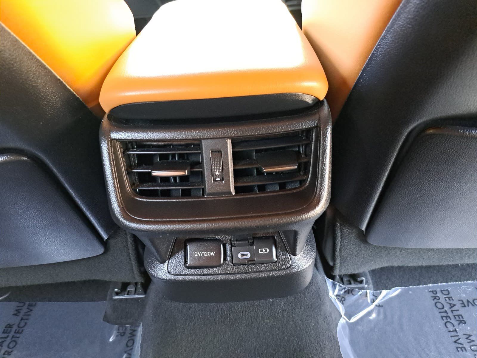 Used 2024 Lexus ES 350 w/ Accessory Package (Z1) FWD image 12