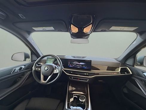 Used 2024 BMW X5 sDrive40i w/ Premium Package image 31