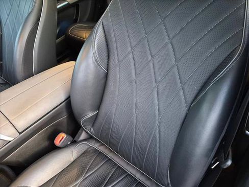 Used 2023 Mercedes-Benz EQS 580 4MATIC SUV image 15