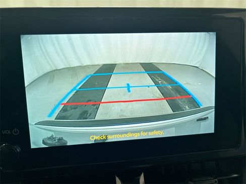 Used 2024 Toyota Corolla LE image 15
