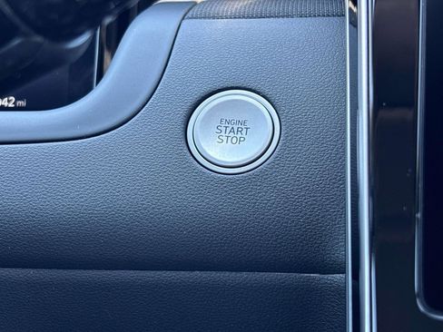 Used 2023 Hyundai Tucson Limited image 30