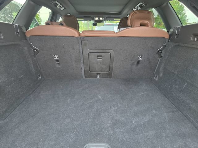 Used 2023 Volvo XC60 B5 Plus FWD image 7