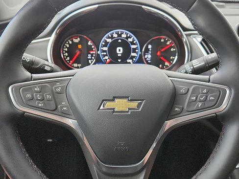 Used 2023 Chevrolet Malibu LT image 11