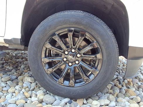 Used 2022 GMC Canyon Elevation w/ Trailering Package AWD/4WD image 18