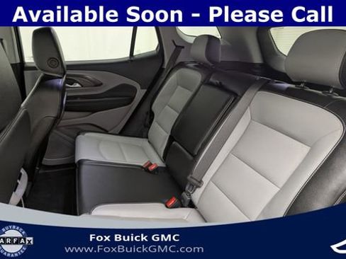 Certified 2024 GMC Terrain SLT image 28