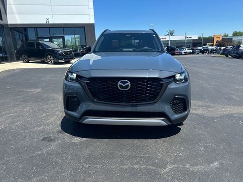 Used 2025 MAZDA CX-70 Plug-In Hybrid w/ Premium Plus AWD/4WD image 4