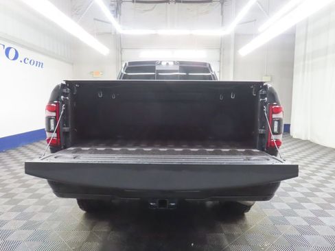 Used 2022 RAM 2500 Limited w/ Night Edition AWD/4WD image 41