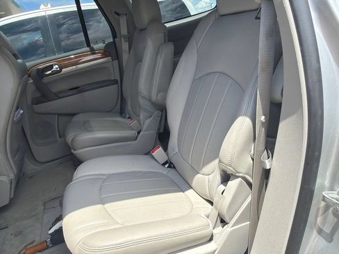 Used 2012 Buick Enclave Premium FWD image 10
