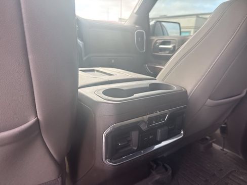 Used 2021 GMC Sierra 1500 SLT AWD/4WD image 12