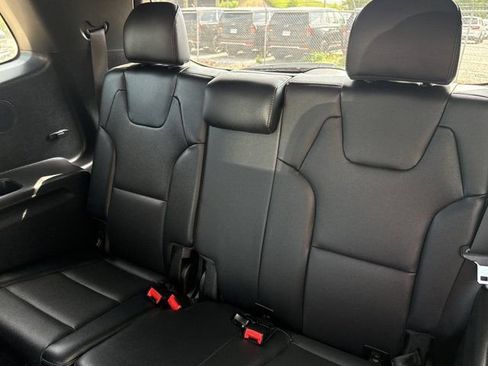 Used 2023 Kia Telluride SX X-Line AWD/4WD image 6