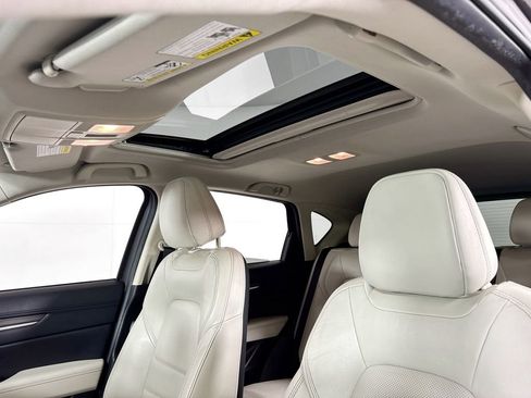 Used 2022 MAZDA CX-5 AWD 2.5 S w/ Premium Package image 27