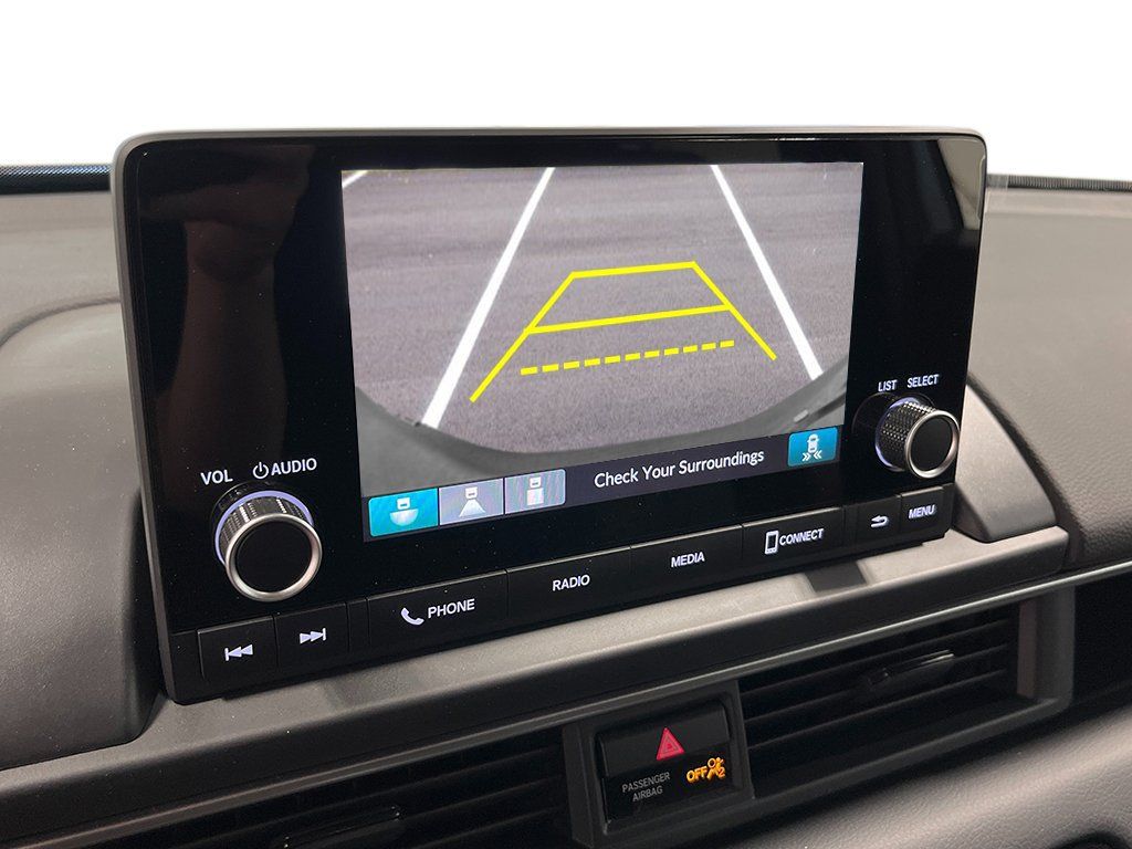 Used 2025 Honda Pilot Sport image 21