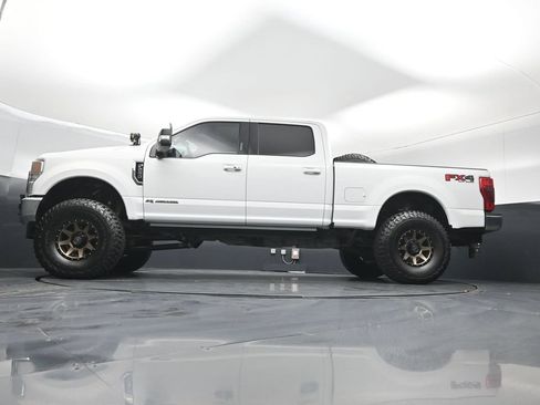 Used 2021 Ford F250 Lariat w/ Lariat Ultimate Package AWD/4WD image 48