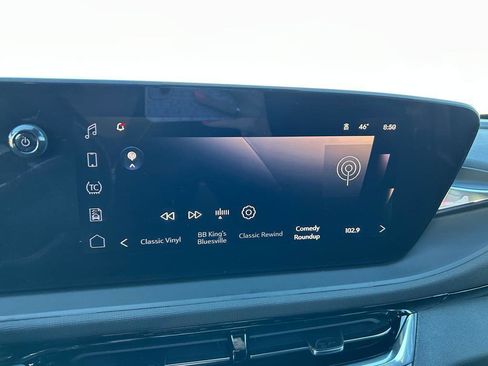 New 2026 Buick Envista Avenir image 9