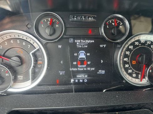 Used 2018 RAM 2500 Laramie w/ Sport Appearance Group image 12