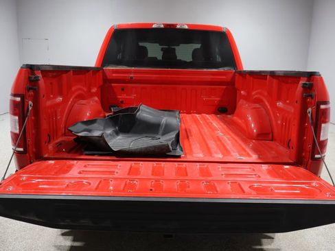 Used 2019 Ford F150 XLT w/ Trailer Tow Package image 4