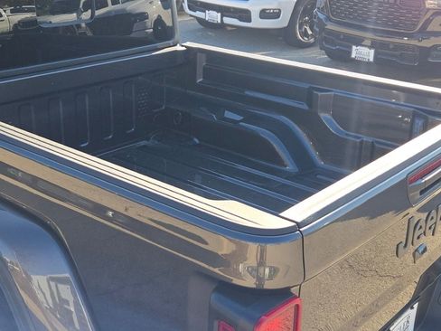 New 2026 Jeep Gladiator Sport image 16