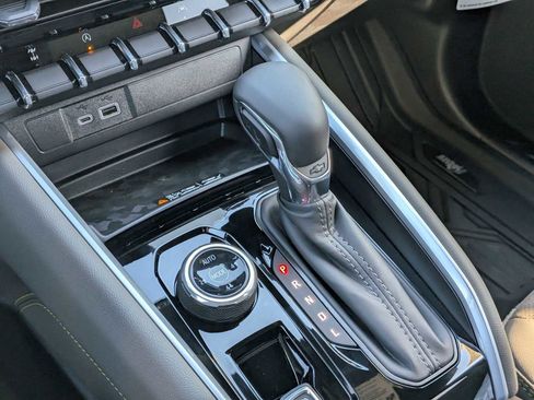 New 2026 Chevrolet Colorado ZR2 w/ ZR2 Bison Edition image 34