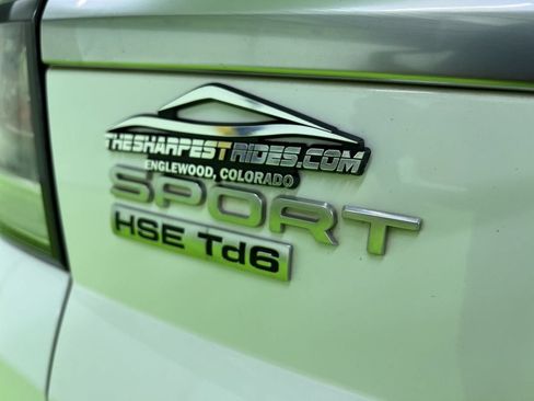 Used 2016 Land Rover Range Rover Sport SE AWD/4WD image 12