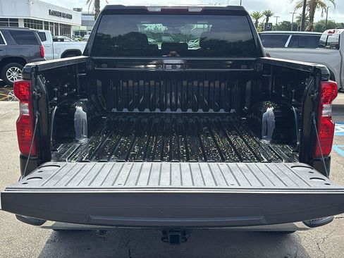 Certified 2024 Chevrolet Silverado 1500 LT AWD/4WD image 7