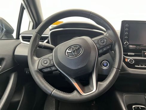Used 2021 Toyota Corolla SE image 16