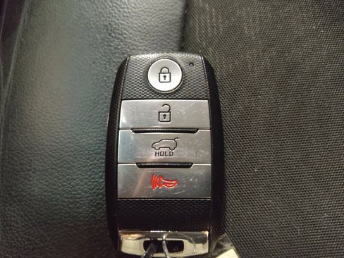 Used 2019 Kia Soul ! w/ Technology Package FWD image 32