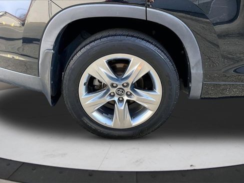 Used 2018 Toyota Highlander Limited image 39