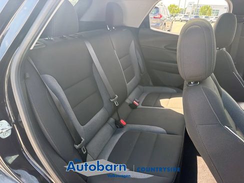 Used 2021 Chevrolet TrailBlazer LT w/ Sun and Liftgate Package FWD image 25