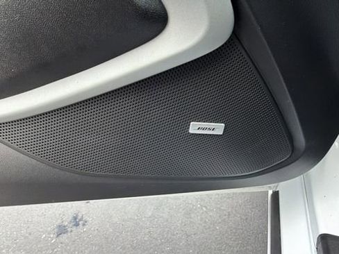 Used 2024 Chevrolet Camaro LT w/ Technology Package image 17