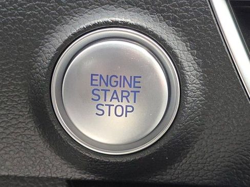 Used 2025 Hyundai Sonata SE image 28