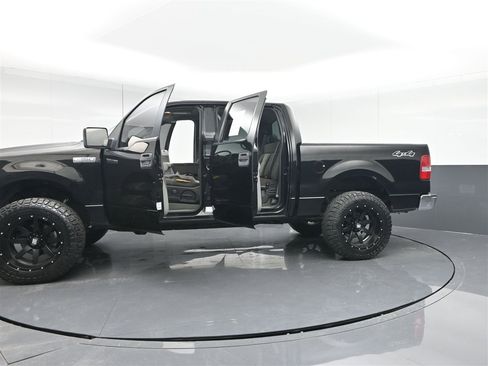 Used 2005 Ford F150 XLT image 36