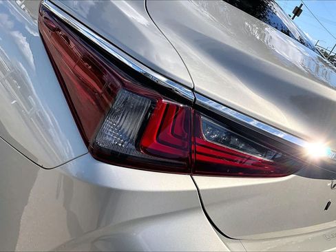 Used 2020 Lexus ES 350 image 29