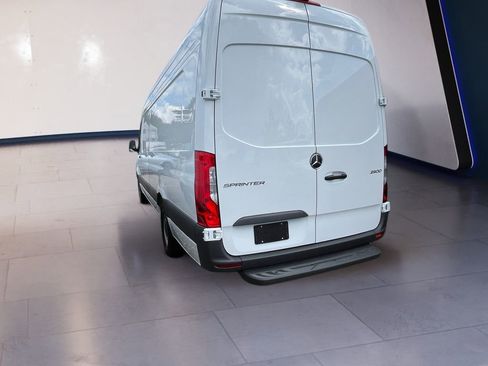 New 2025 Mercedes-Benz Sprinter 2500 image 2