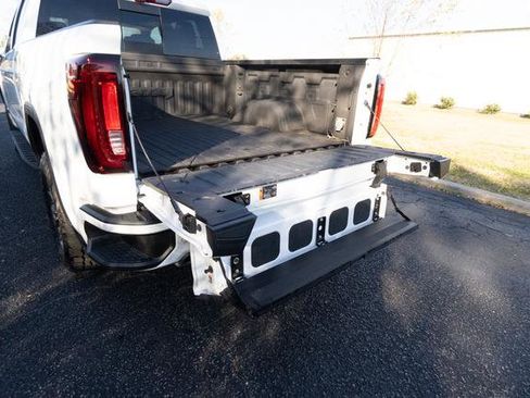 Used 2024 GMC Sierra 1500 AT4 w/ Technology Package image 36