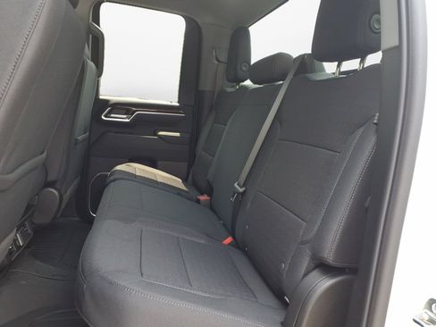 New 2025 GMC Sierra 2500 SLE w/ SLE Value Package; image 10